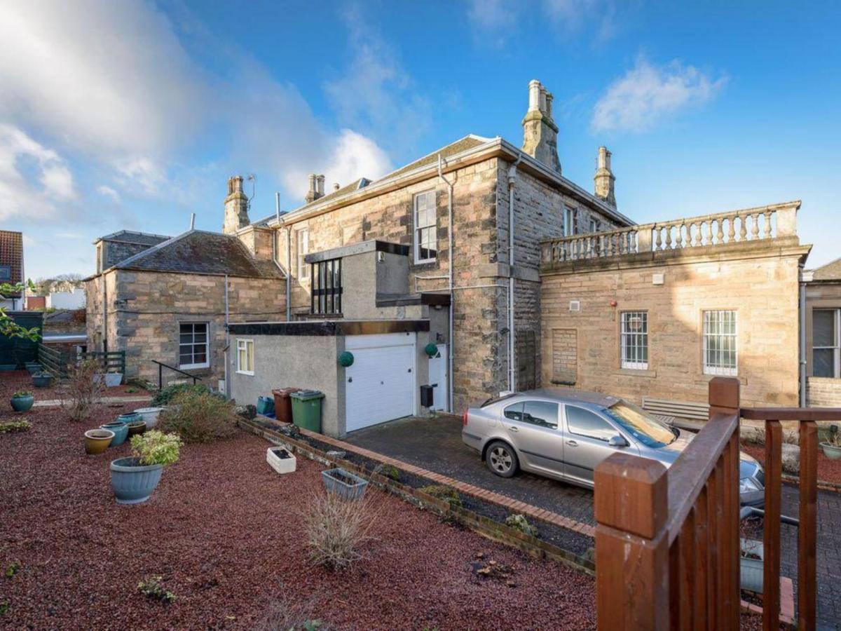 Benholm -Stunning 3-Bed Apartment in North Berwick Exterior foto